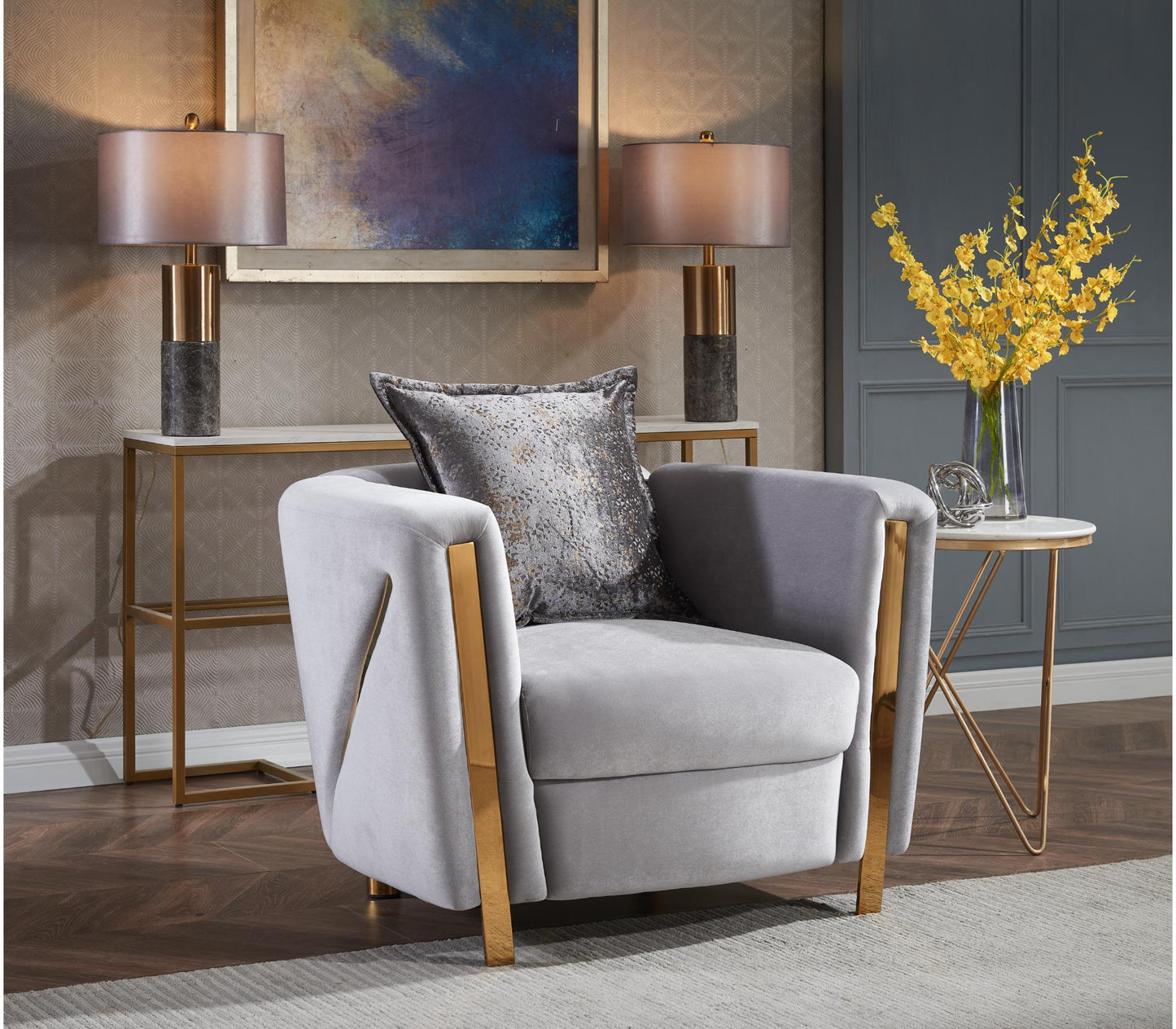 L1725- Chanelle Sofa